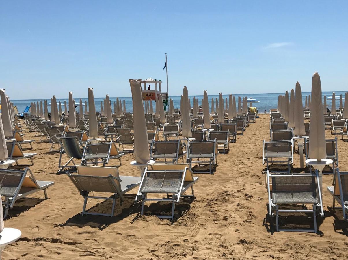 Hotel Edelweiss Lido di Jesolo Dış mekan fotoğraf